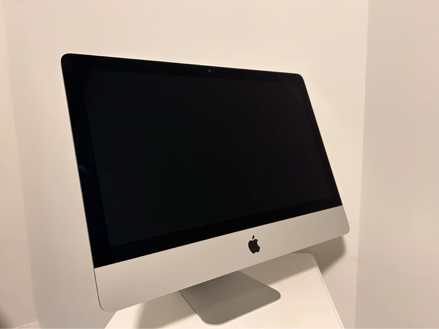 Apple iMac Retina 4K 21.5-inch (2017)