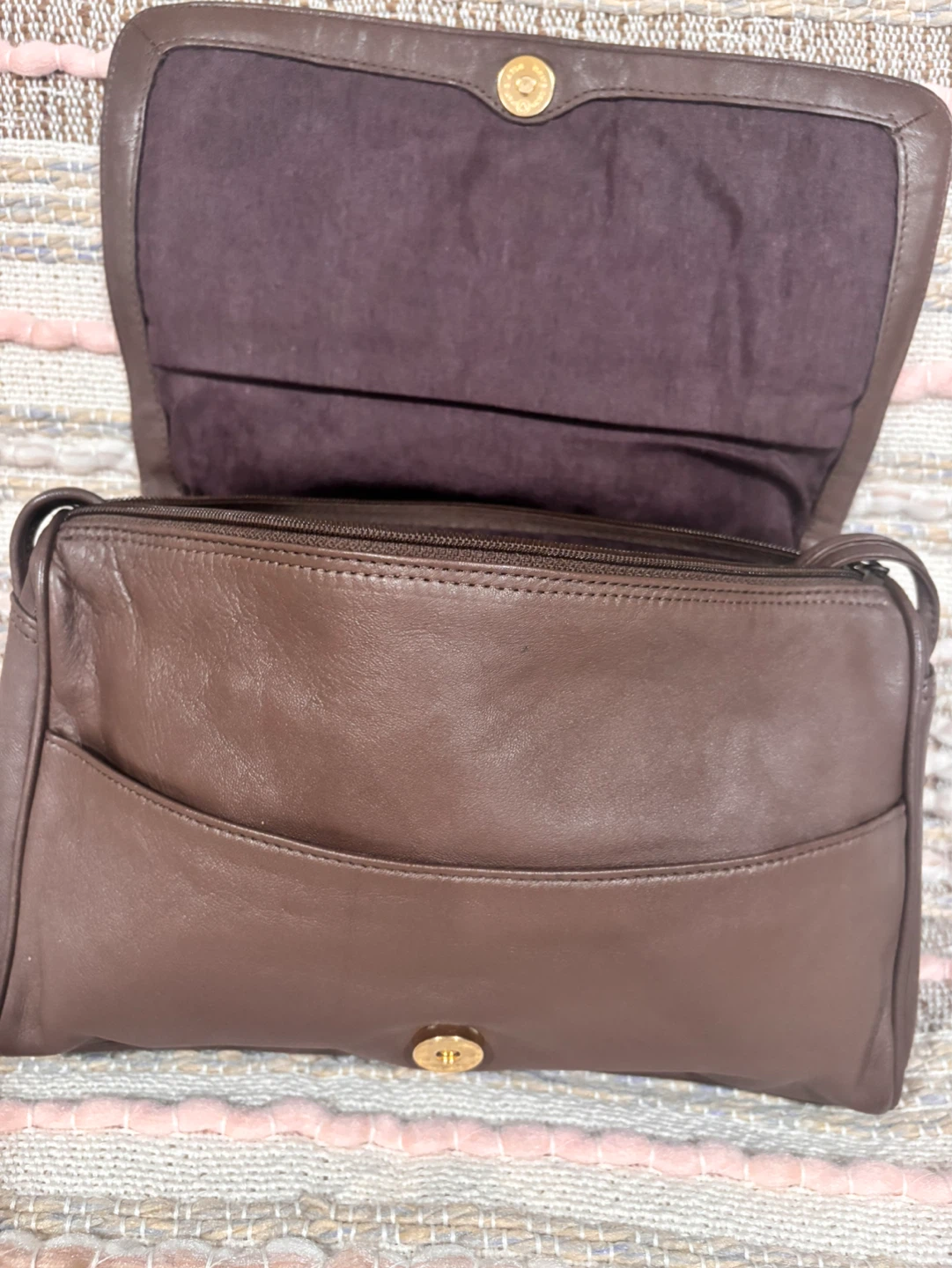 Vintage 70’s Brown Genuine Soft Leather Shoulder Bag - photo 4