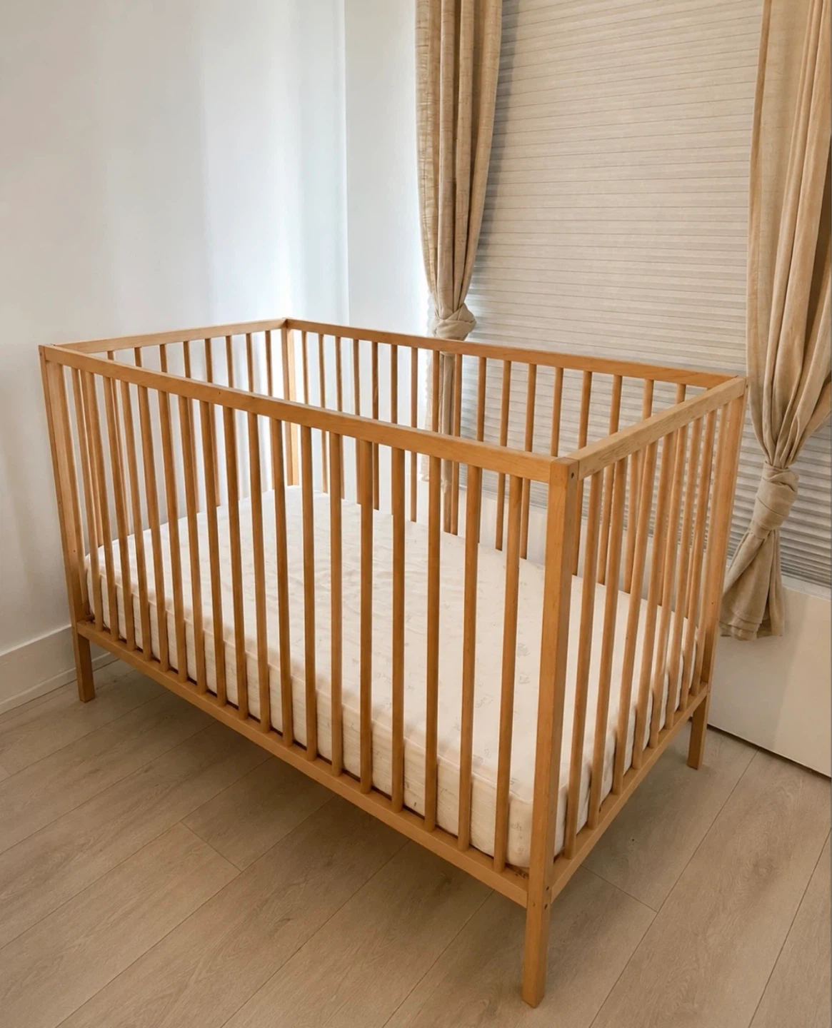 IKEA SNIGLAR Crib