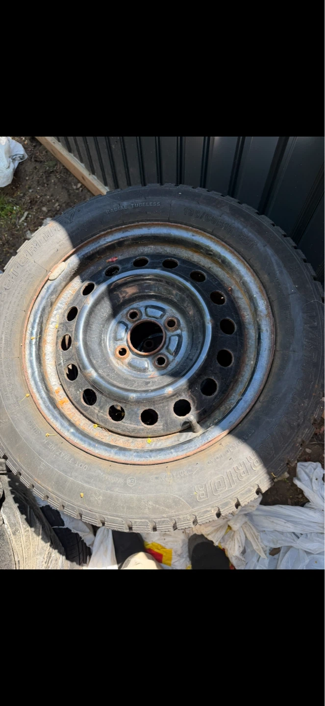 4 Winter Tires Set - 195/60R15 88T - All 4 Tires included - photo 5