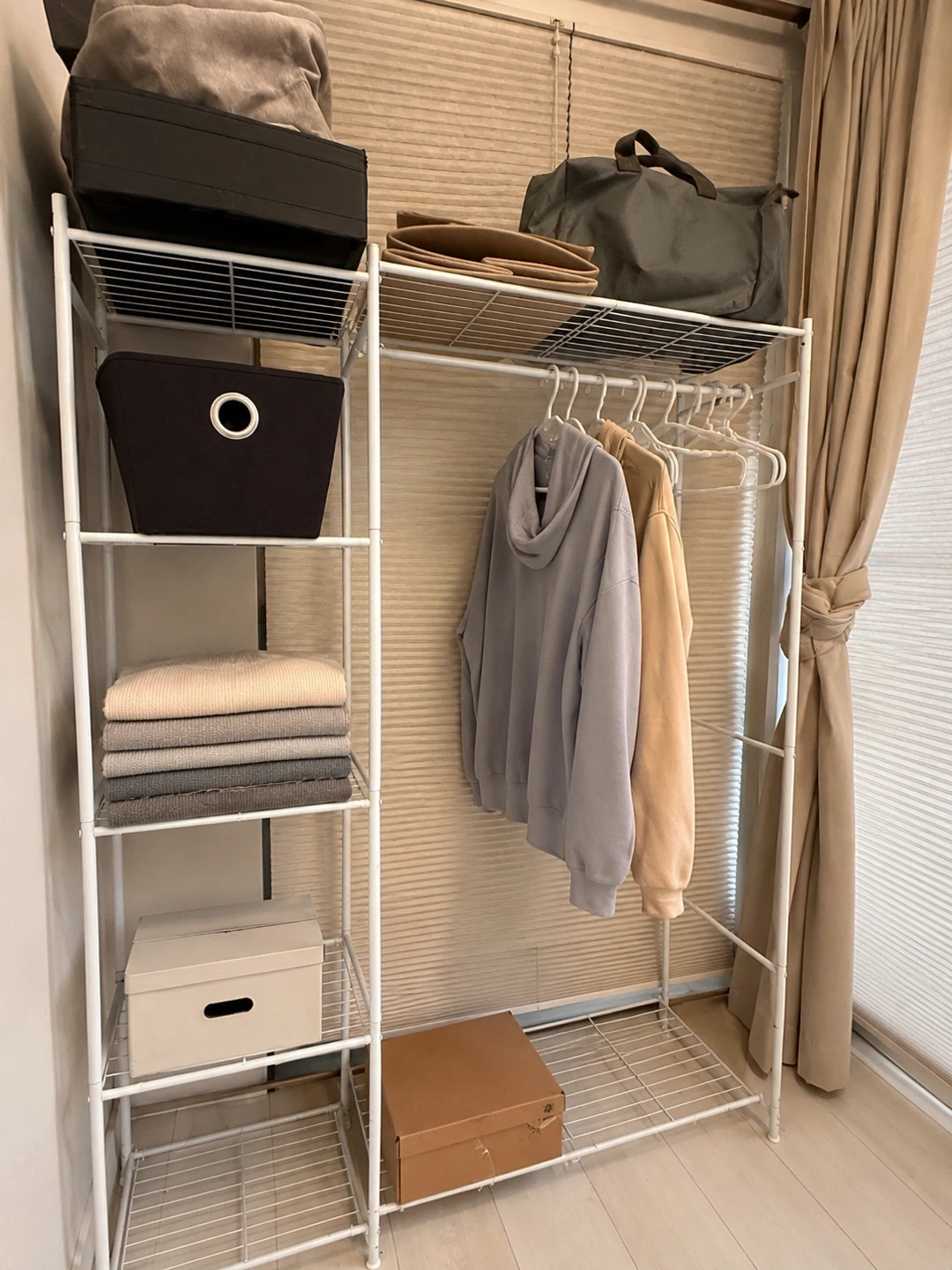 White Metal Clothes Rack with Shelves