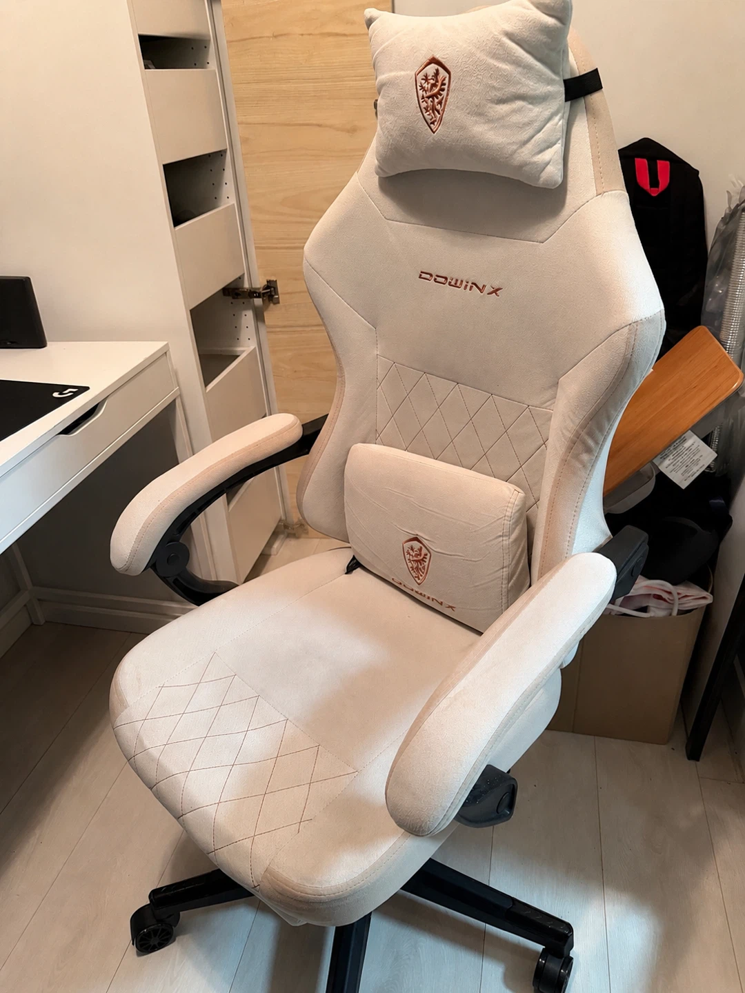 IKEA MICKE Desk + DOWINX Gaming Chair Set - photo 2