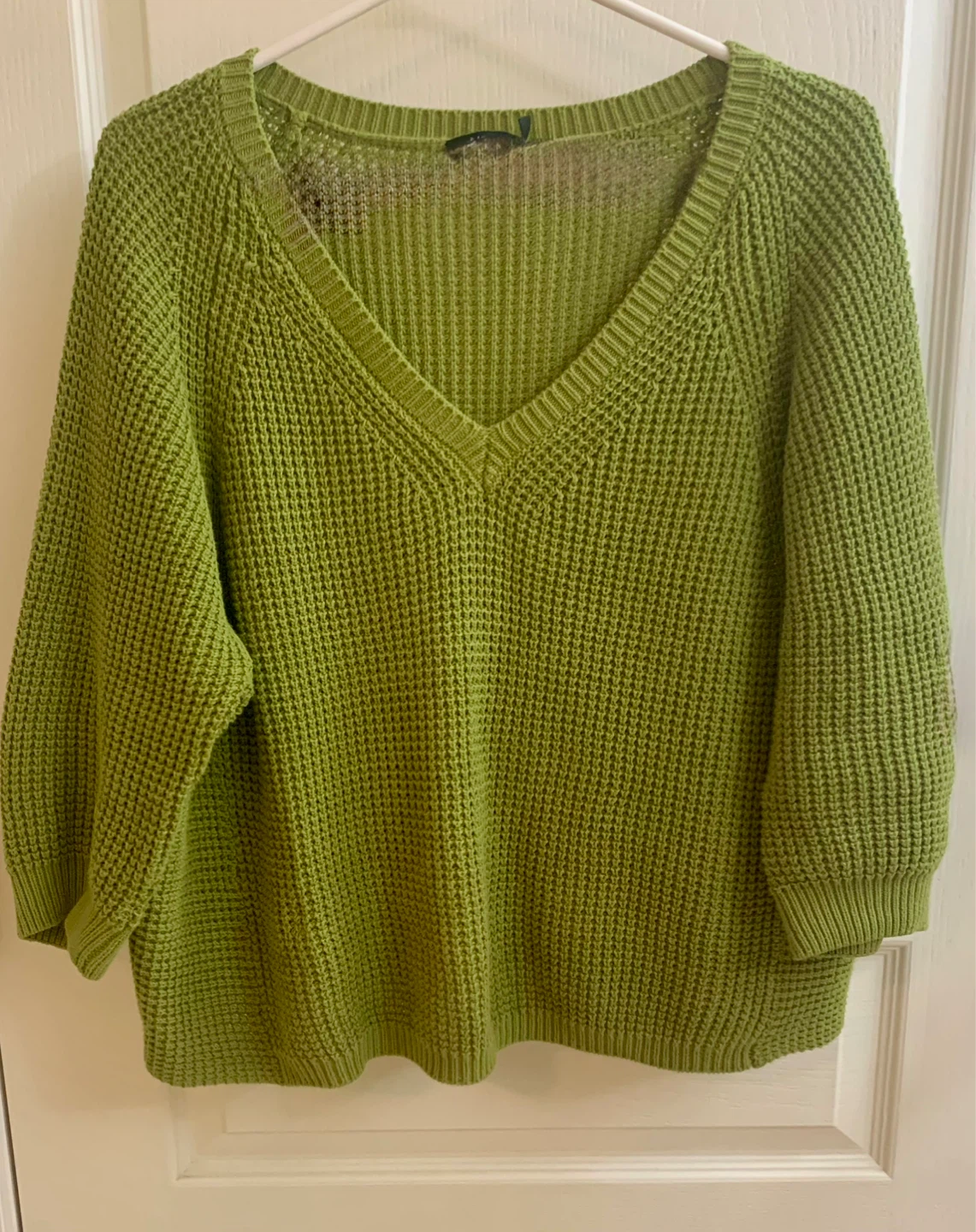 Yest Green V-Neck Knit Sweater