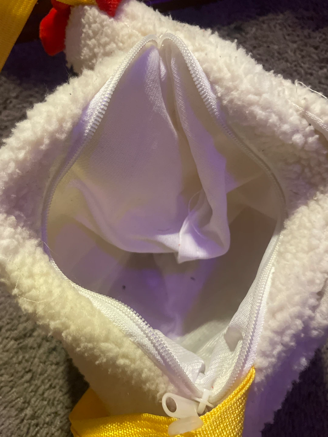 White Chicken Plush Bag - photo 5