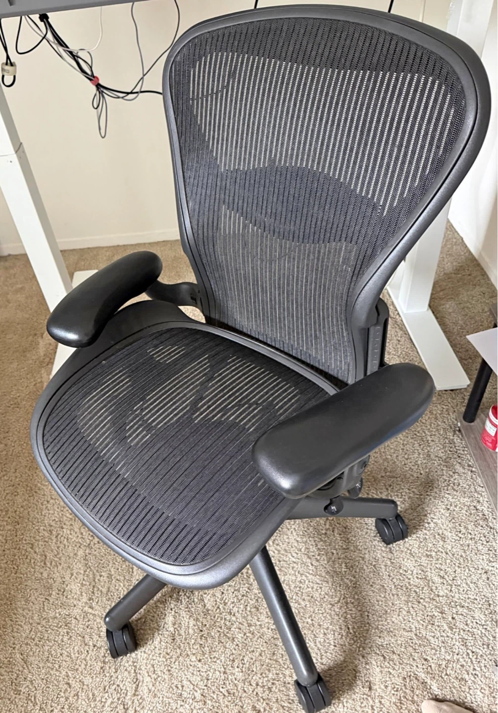 Herman Miller Aeron Chair Size B