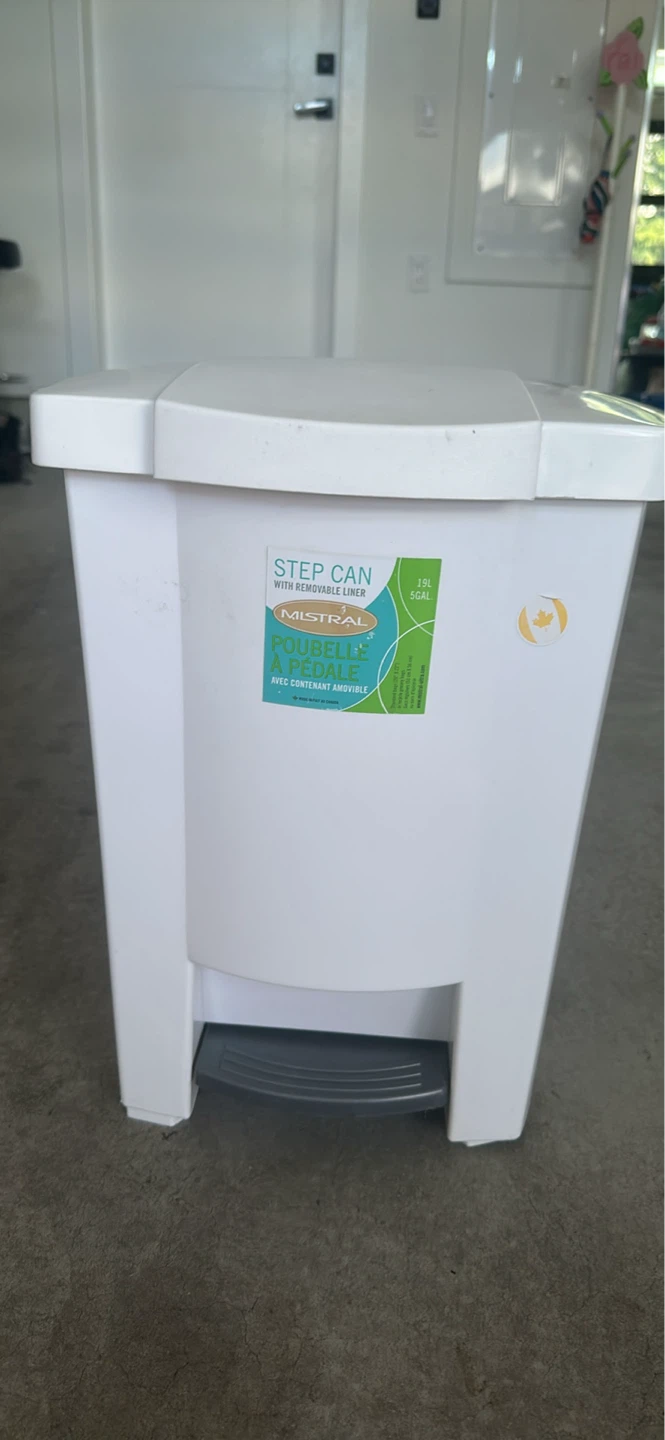 Mistral Step Can 19L Waste Bin