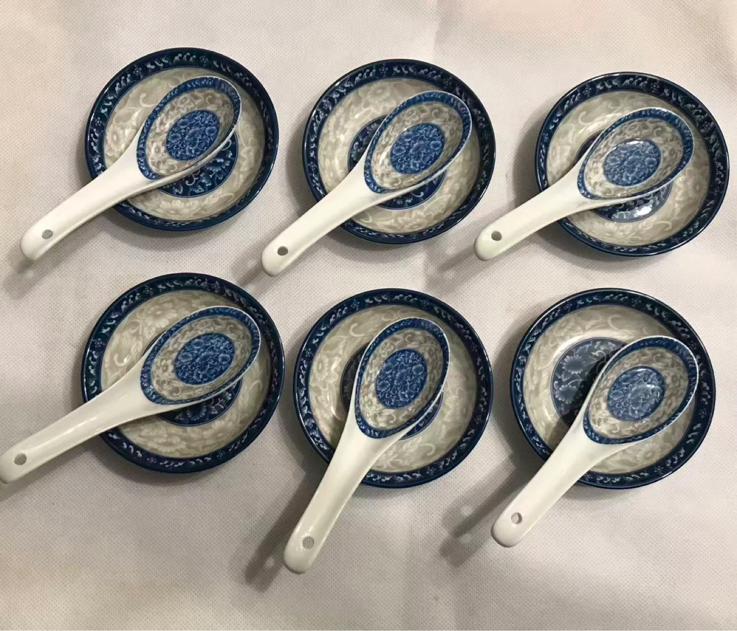 Cheng's 6 Piece Ceramic Spoon and Small Dish Set