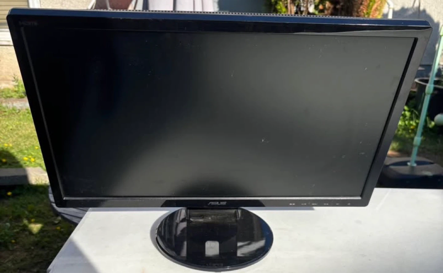 Asus VE228 LCD monitor