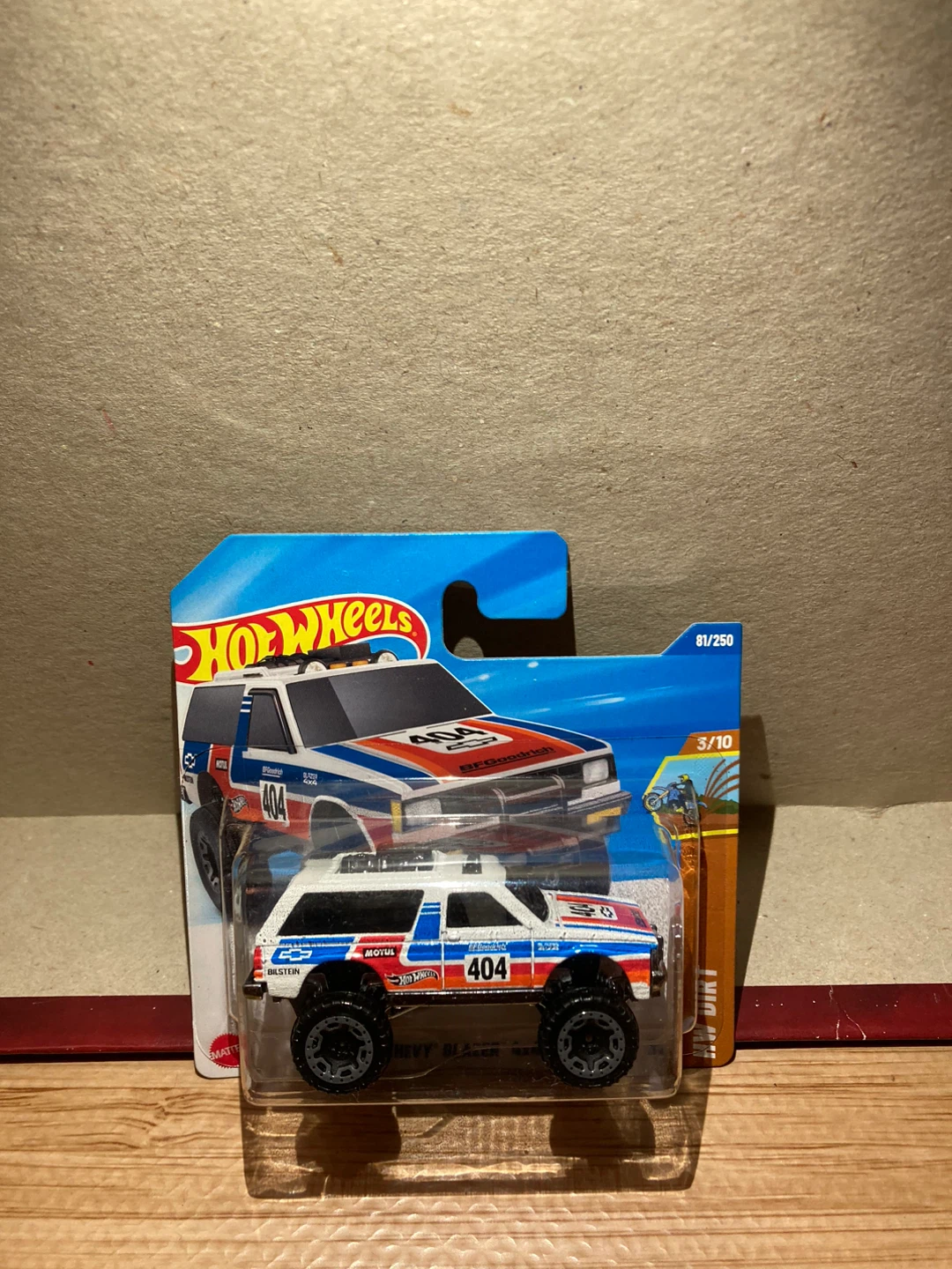Hot Wheels / Chevy Blazer 4x4 / White