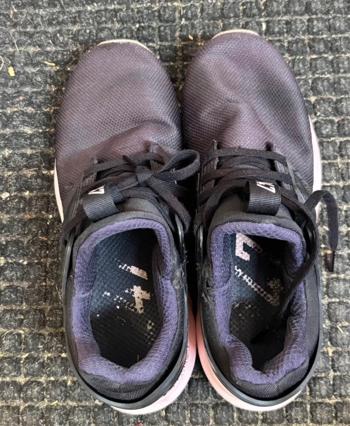 New balance shoes - photo 2