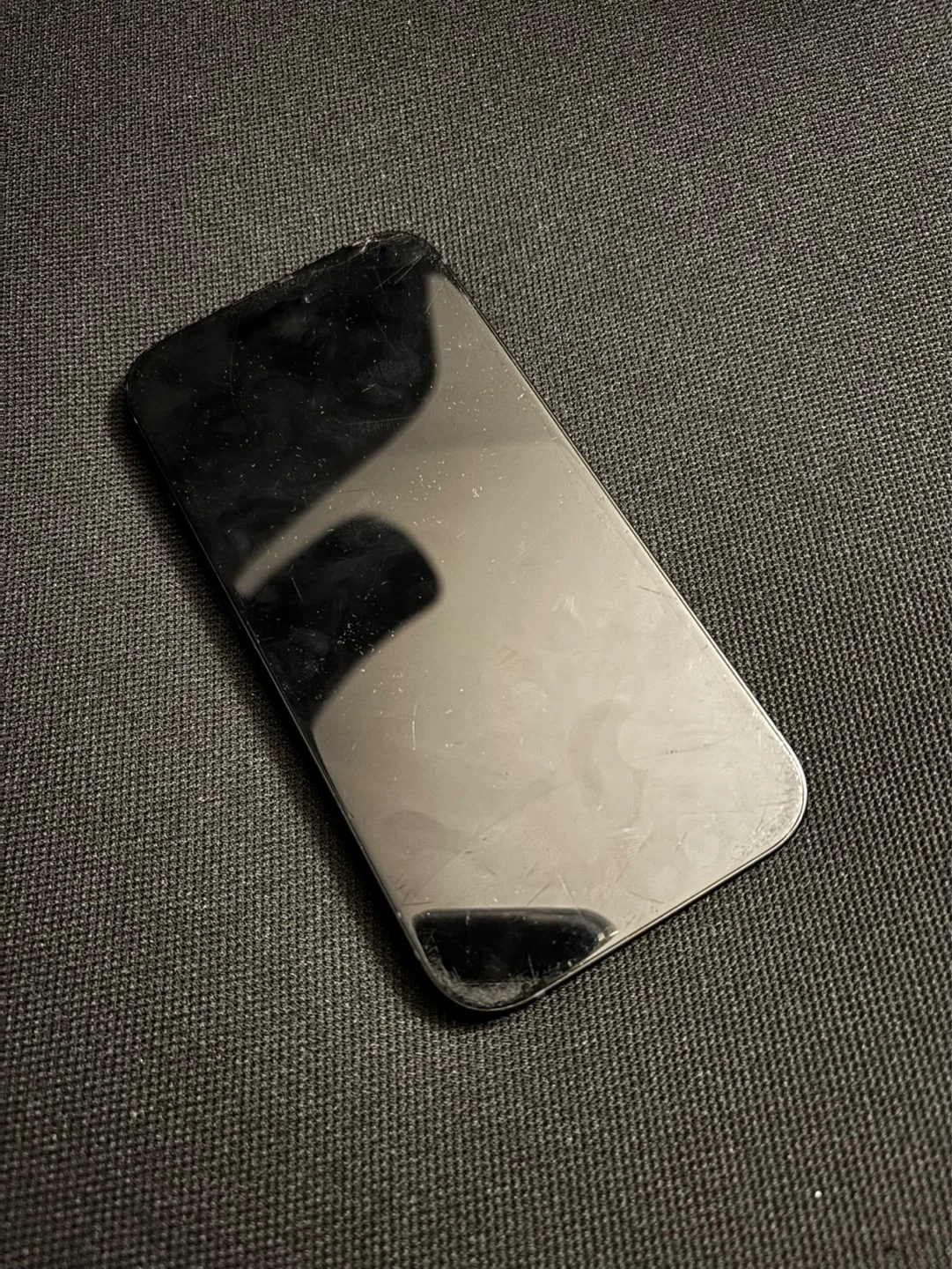 iPhone 15 128GB - photo 2