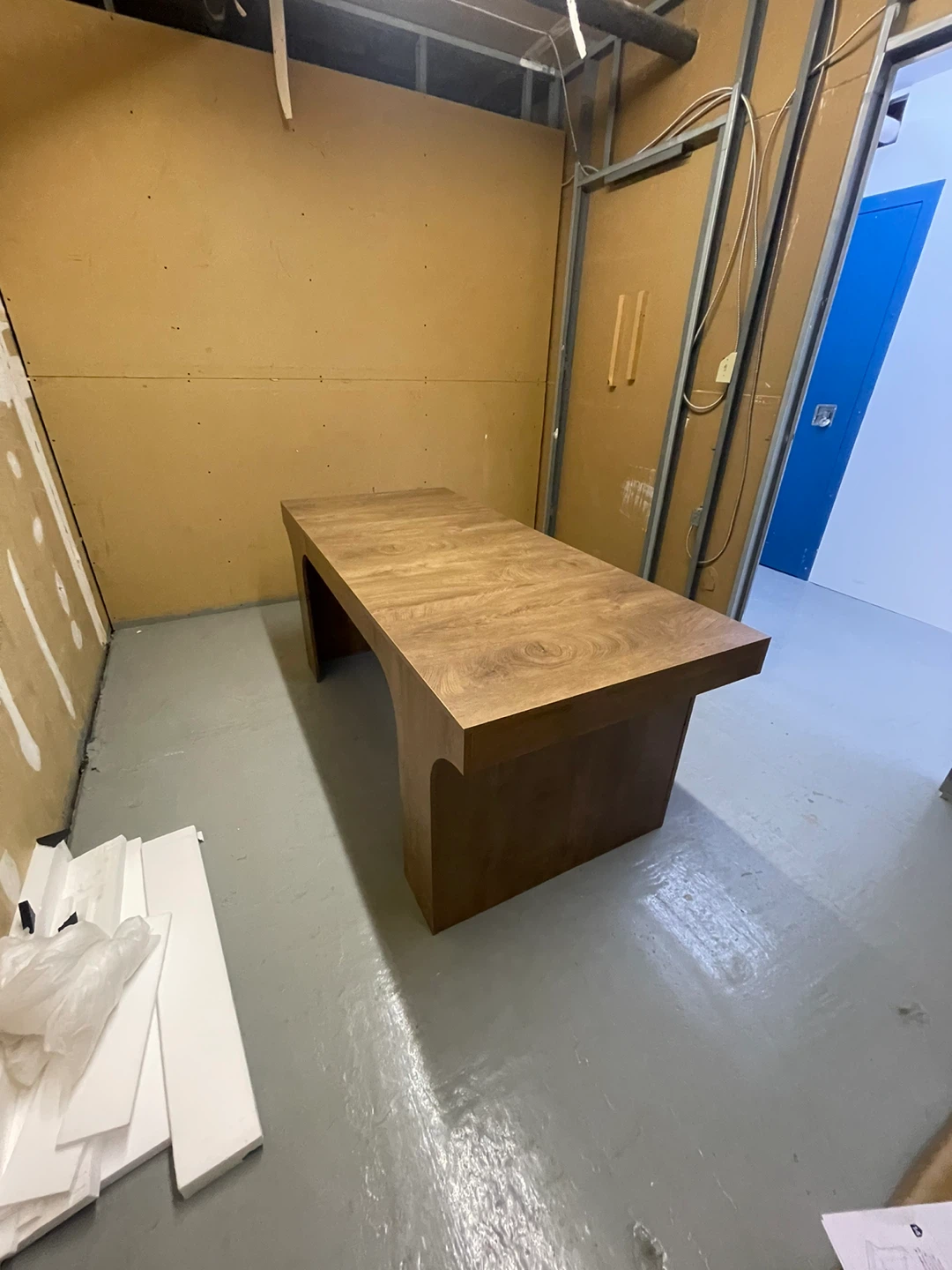 Wooden Dining Table - photo 2
