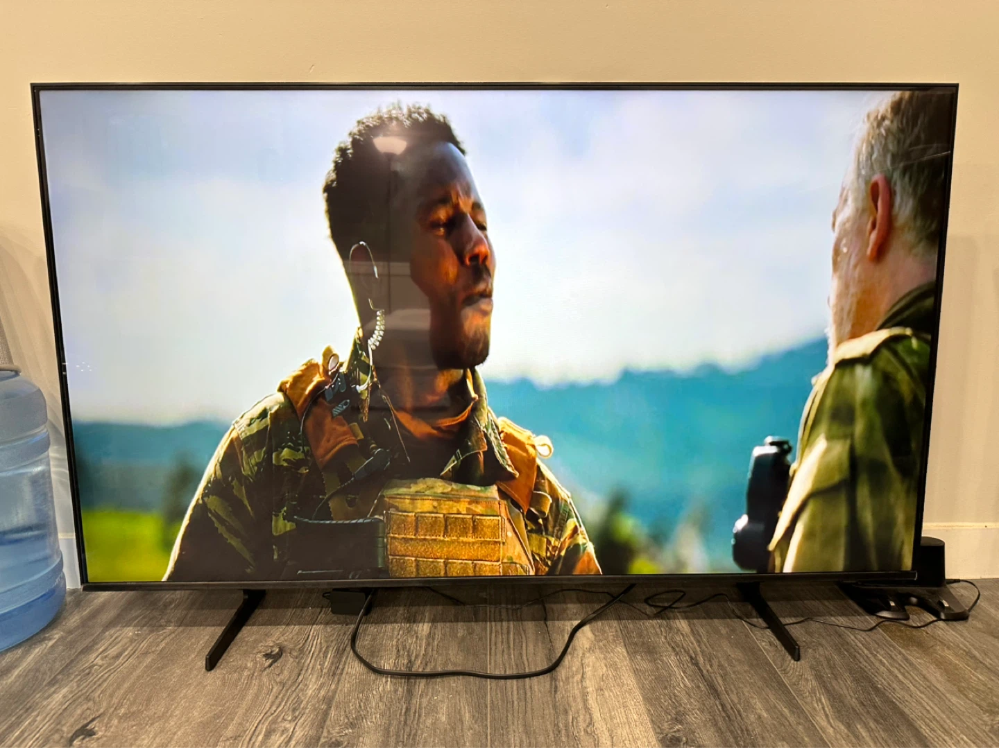 Samsung 55" Crystal UHD DU6900 Smart TV