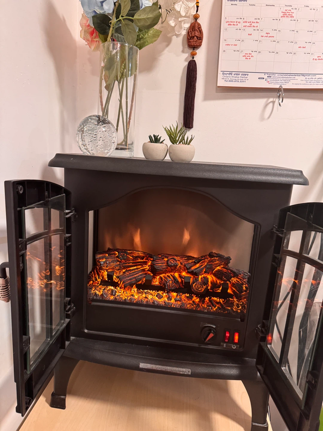 Electric Fireplace Stove Heater – Excellent Condition - photo 3
