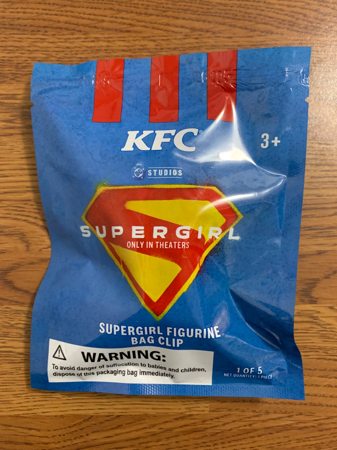 KFC | Supergirl Figurine Bag Clip - photo 2