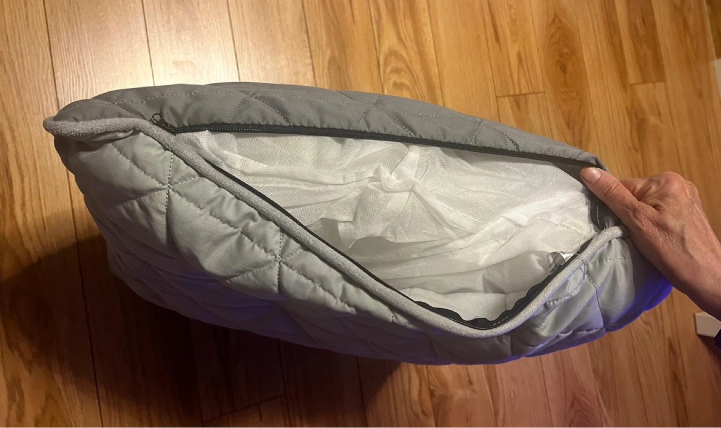 Pet bed , washable material - photo 2