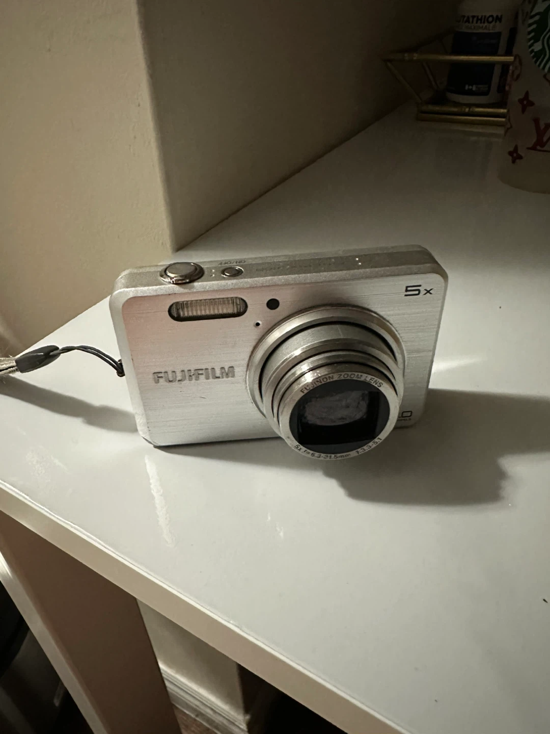 Fujifilm Digital Camera j100