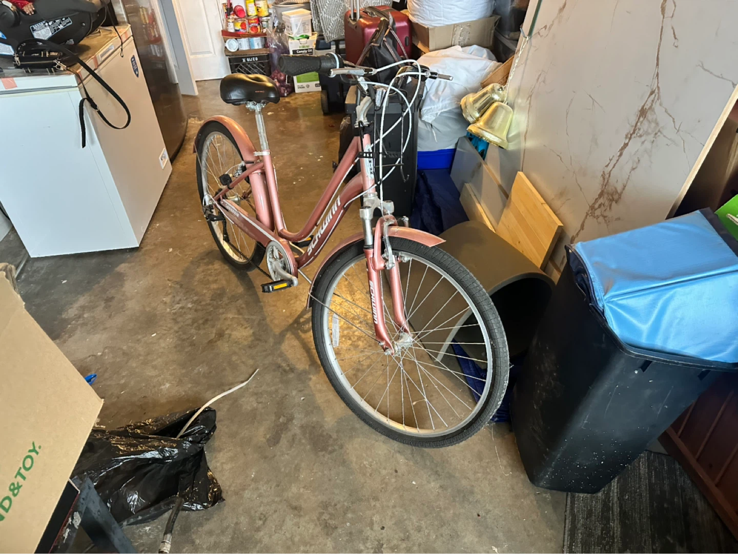 Schwinn Women's Cruiser Bike - photo 3