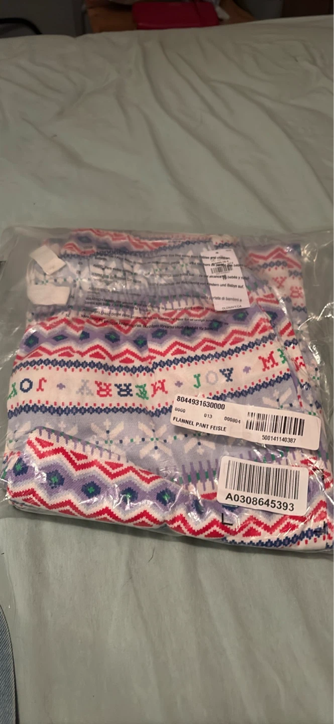 Women old navy fair isle pjs pants size Xs tags on