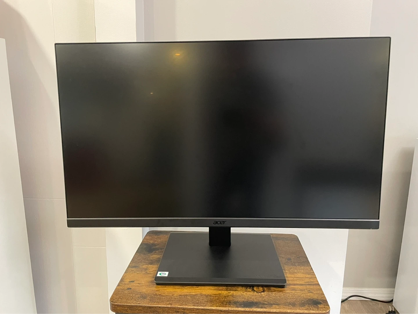 28in Acer Professional Display