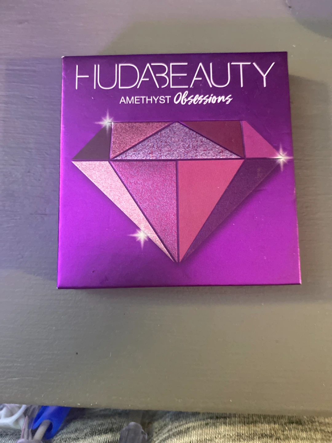 Huda Beauty Amethyst Obsessions Eyeshadow Palette