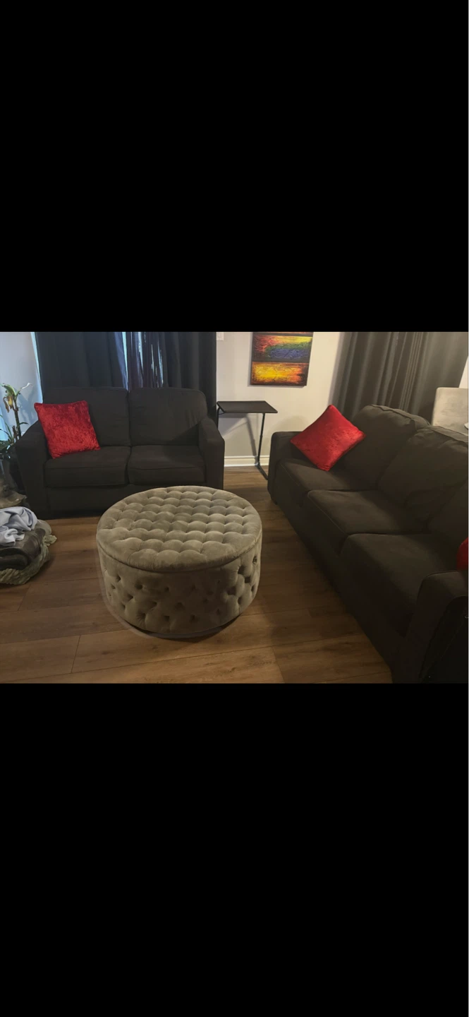 Dark charcoal Sofa and loveseat (ottoman 100$ - photo 3