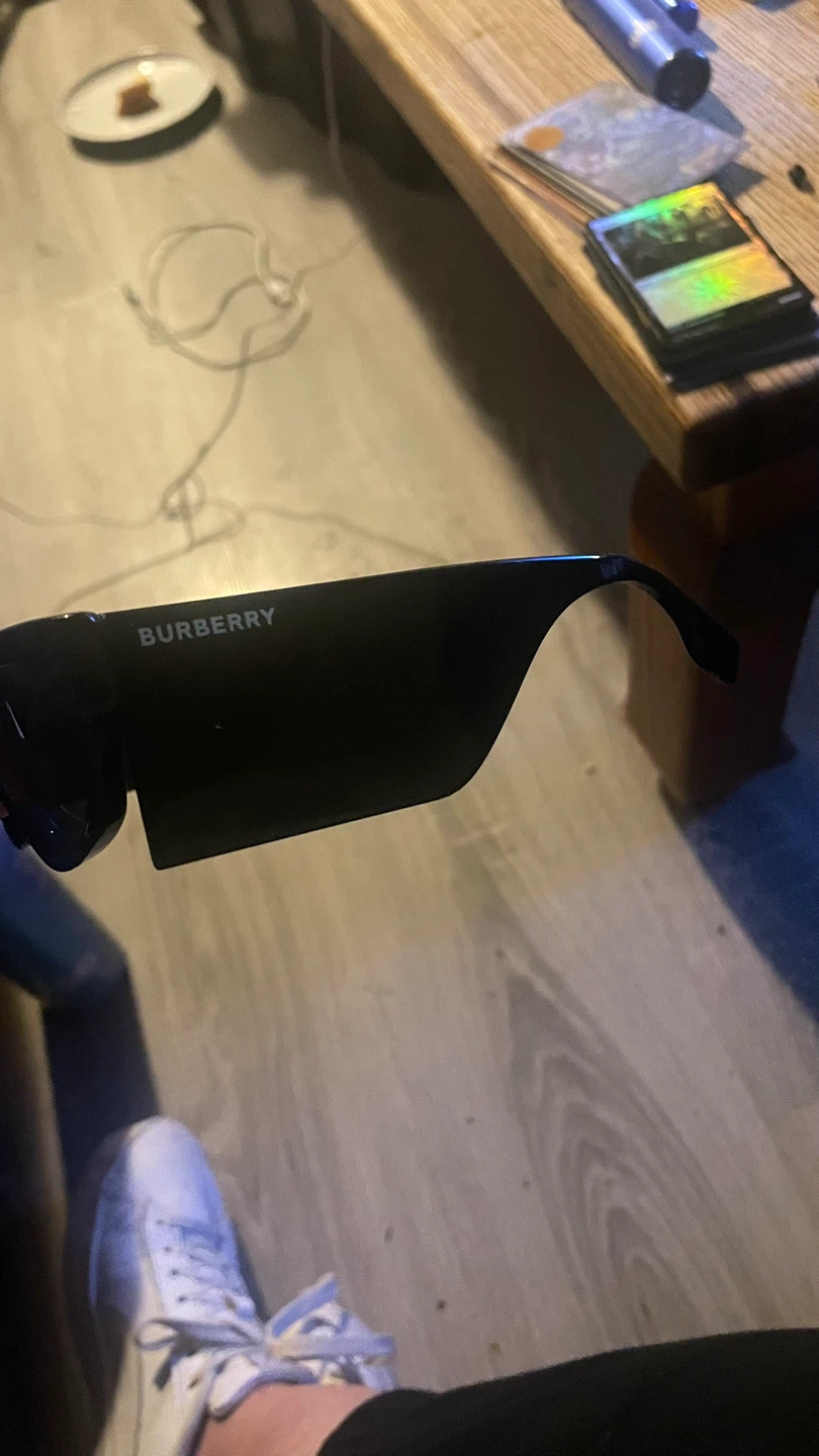 Burberry Sunglasses - photo 2