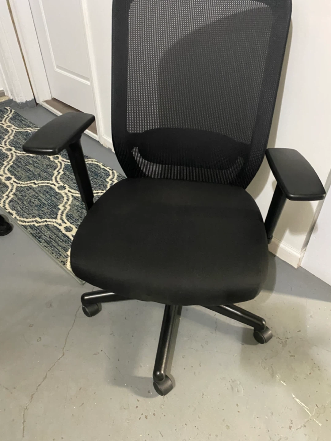 Black Mesh Office Chair