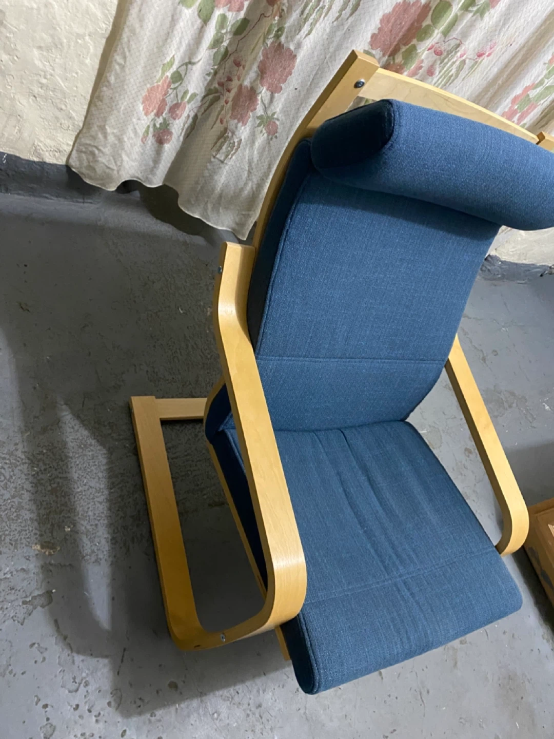 Blue Accent Chair with Wooden Frame - photo 3