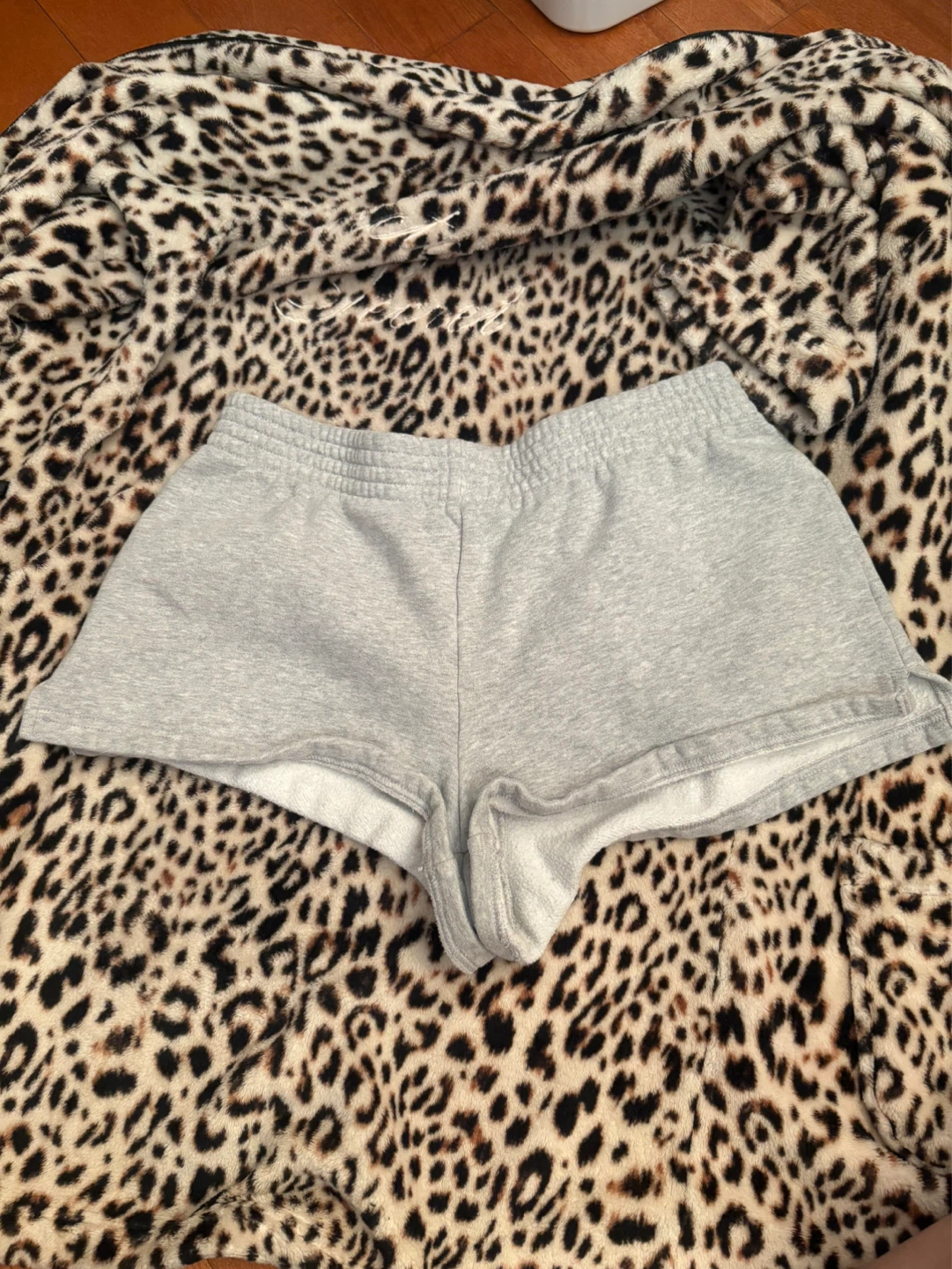 Tna Cozy Fleece Shorts Medium Grey - photo 2