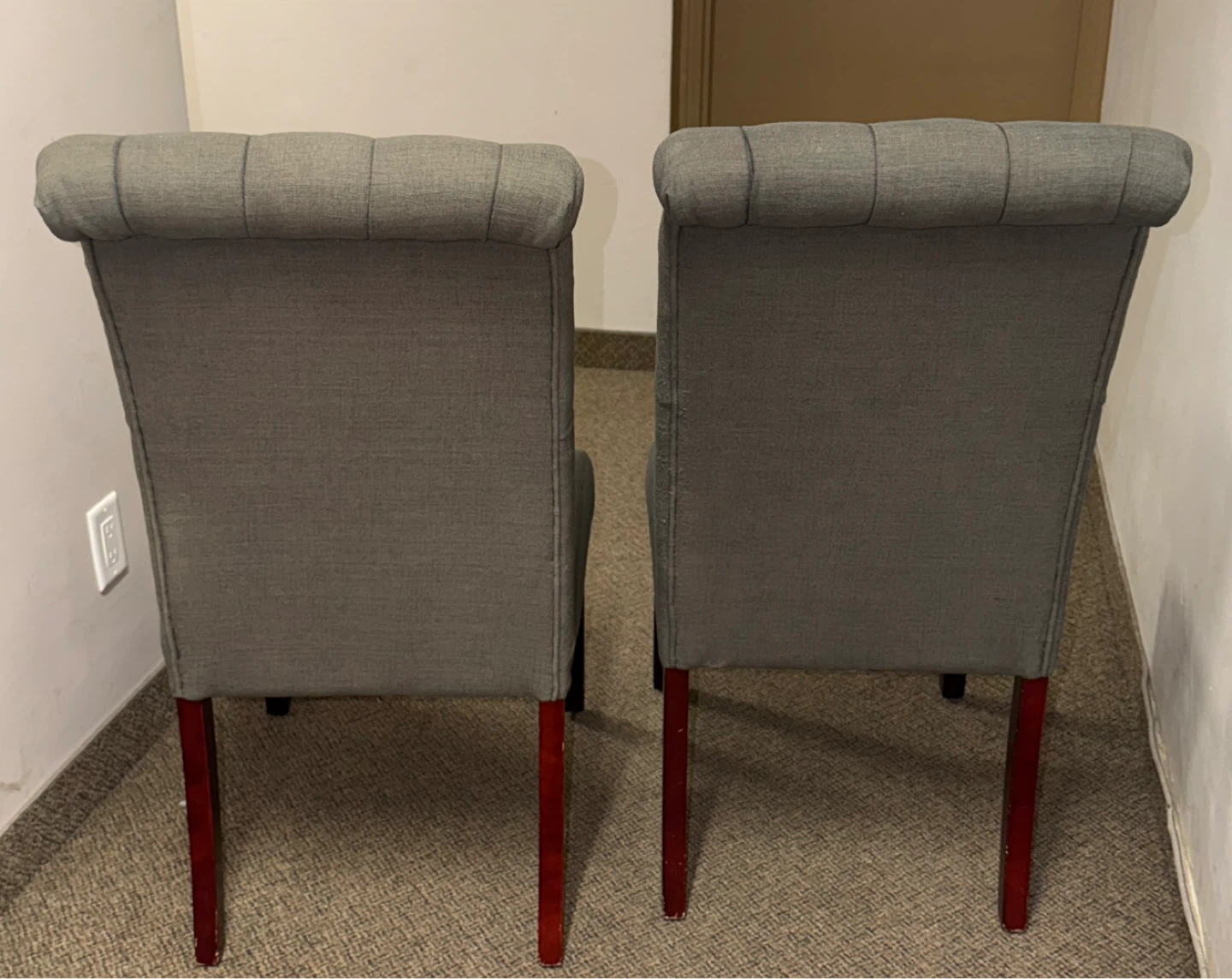 Set of 2 Grey Tufted Dining Chairs - photo 2