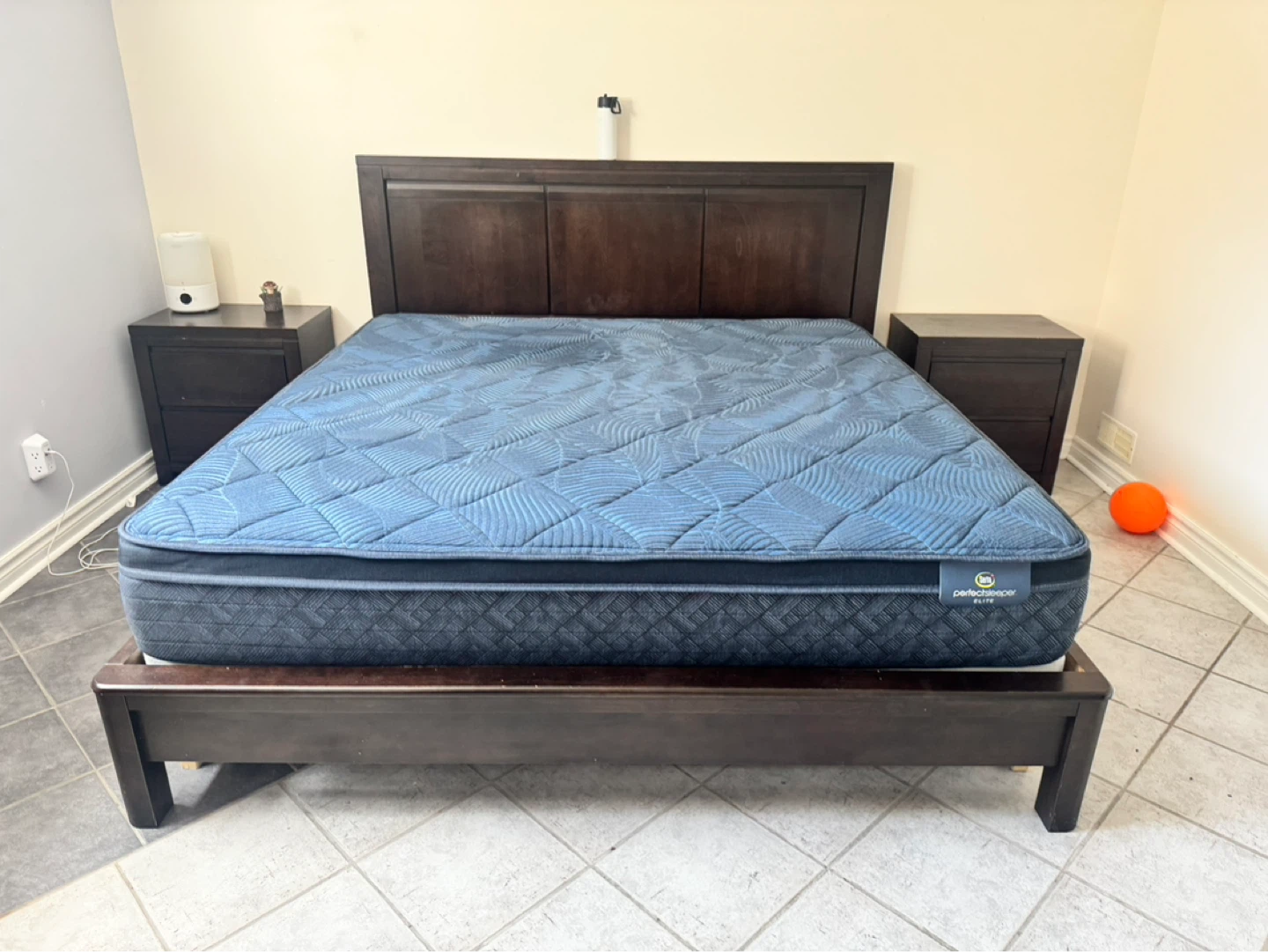 Serta  King Mattress and bed 2 side table and chest - photo 3