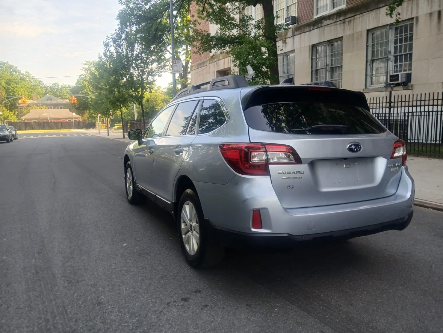 2016 Subaru Outback SUV - photo 4