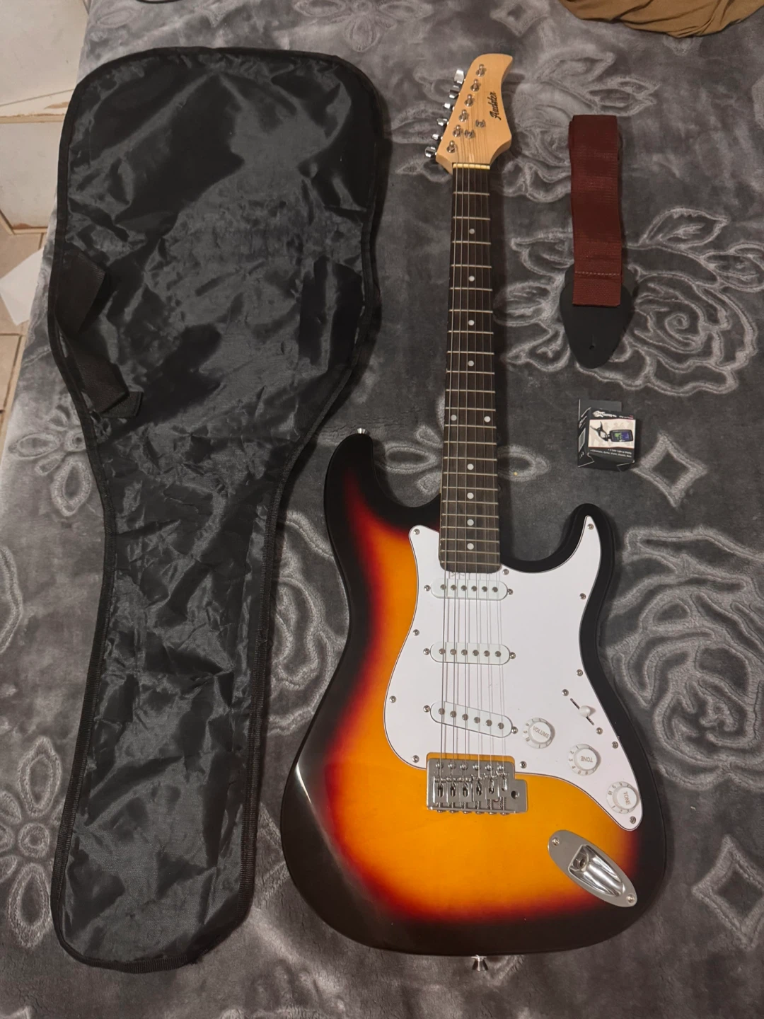 Electric Guitar Sunburst - photo 2