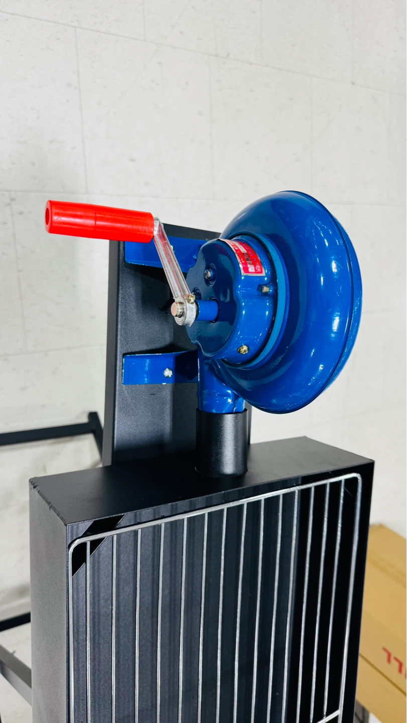 BBQ Grill with Hand Crank Blower, only cash - photo 4