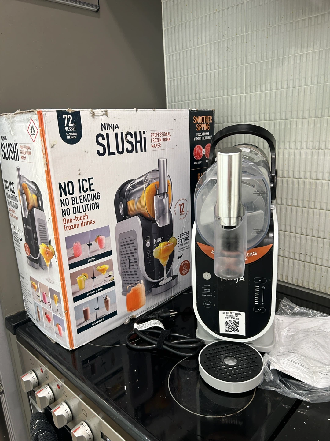 Ninja Slush Professional Frozen Drink Maker - photo 3