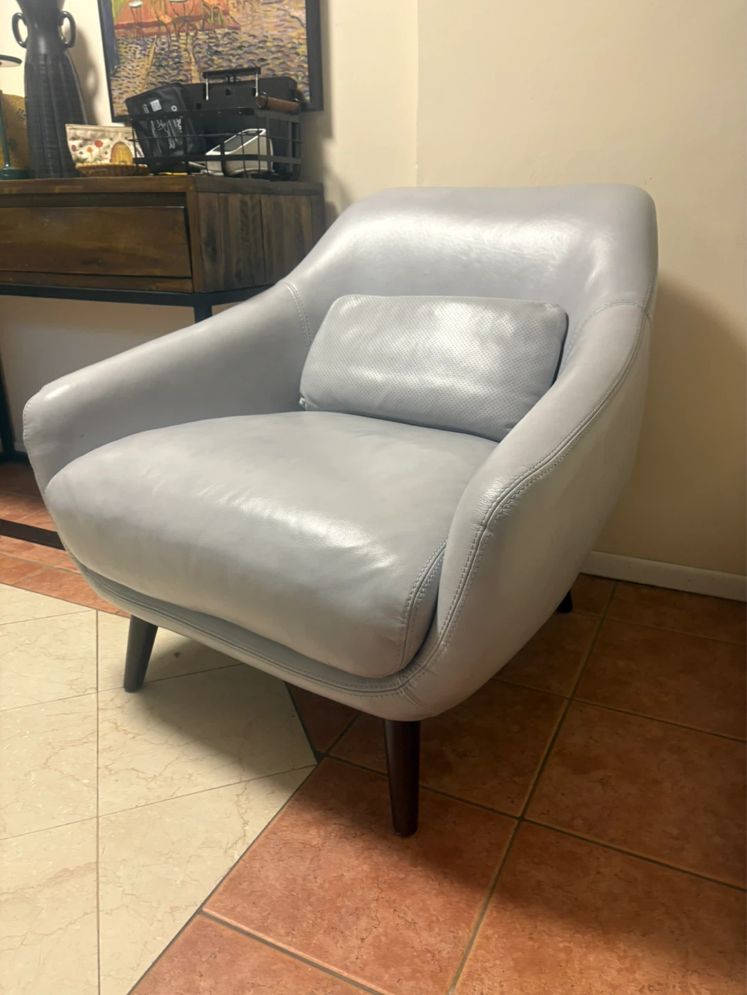 Light Gray Accent Chair - photo 3
