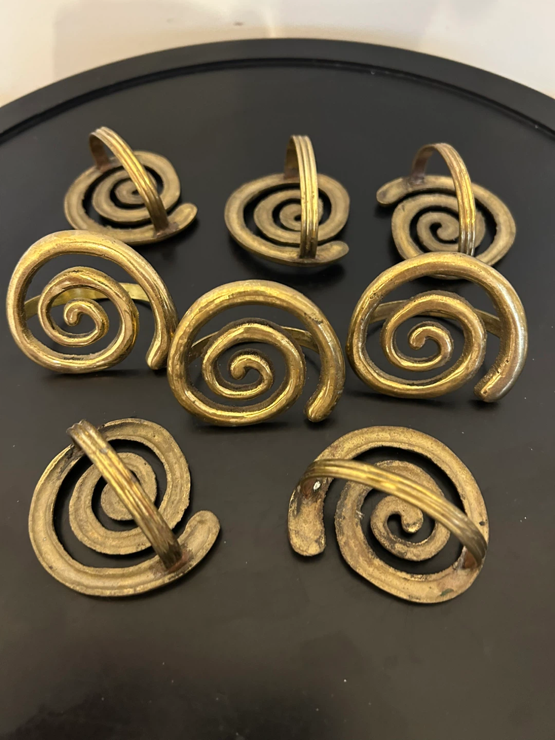MCM Brutalist Brass Spiral Napkin Rings – Set of 8 - photo 5