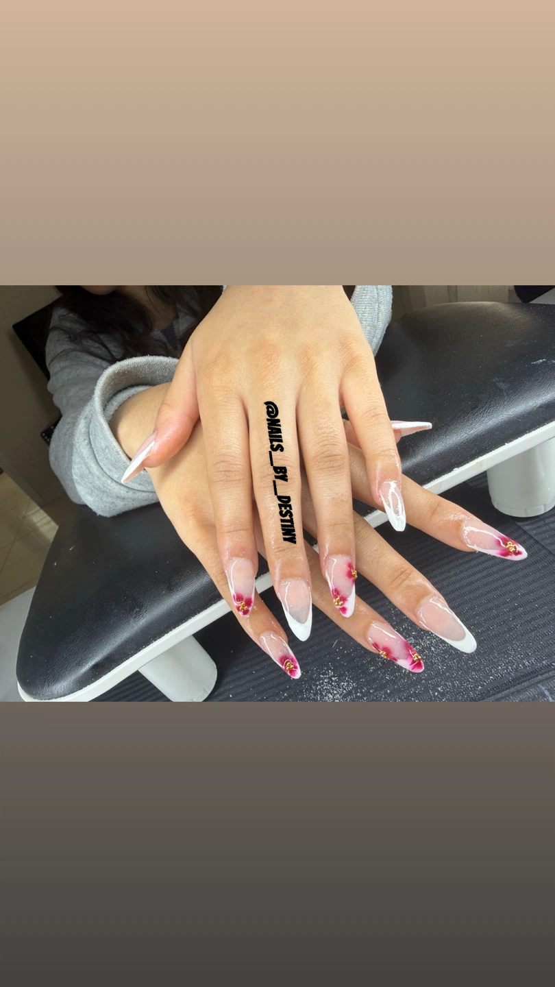Nails - photo 4