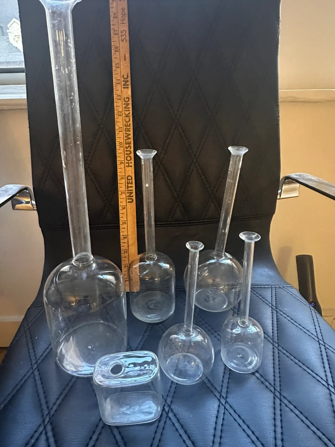 Clear glass lab vases set - photo 2