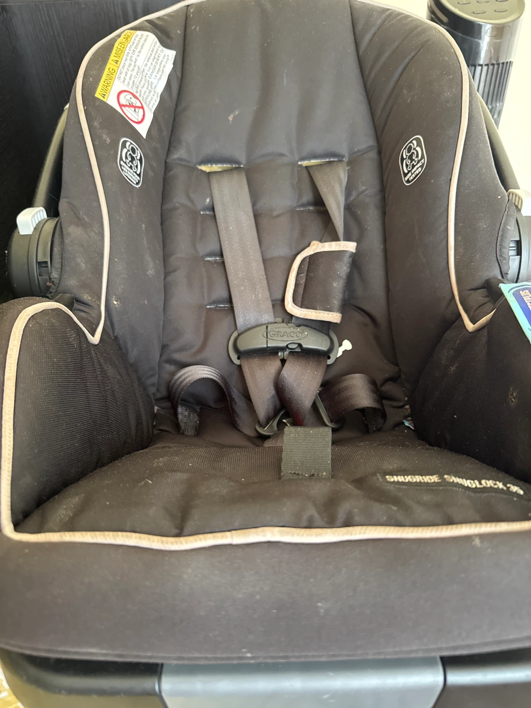 Graco SnugRide 30 Infant Car Seat - photo 3