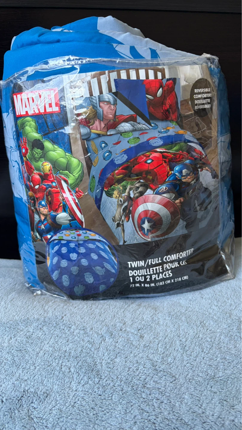 Marvel Avengers Twin/Full Comforter