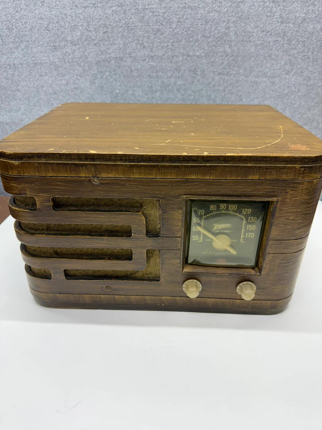 Vintage Zenith 4A04 Radio Wood Tabletop Radio Untested As Is