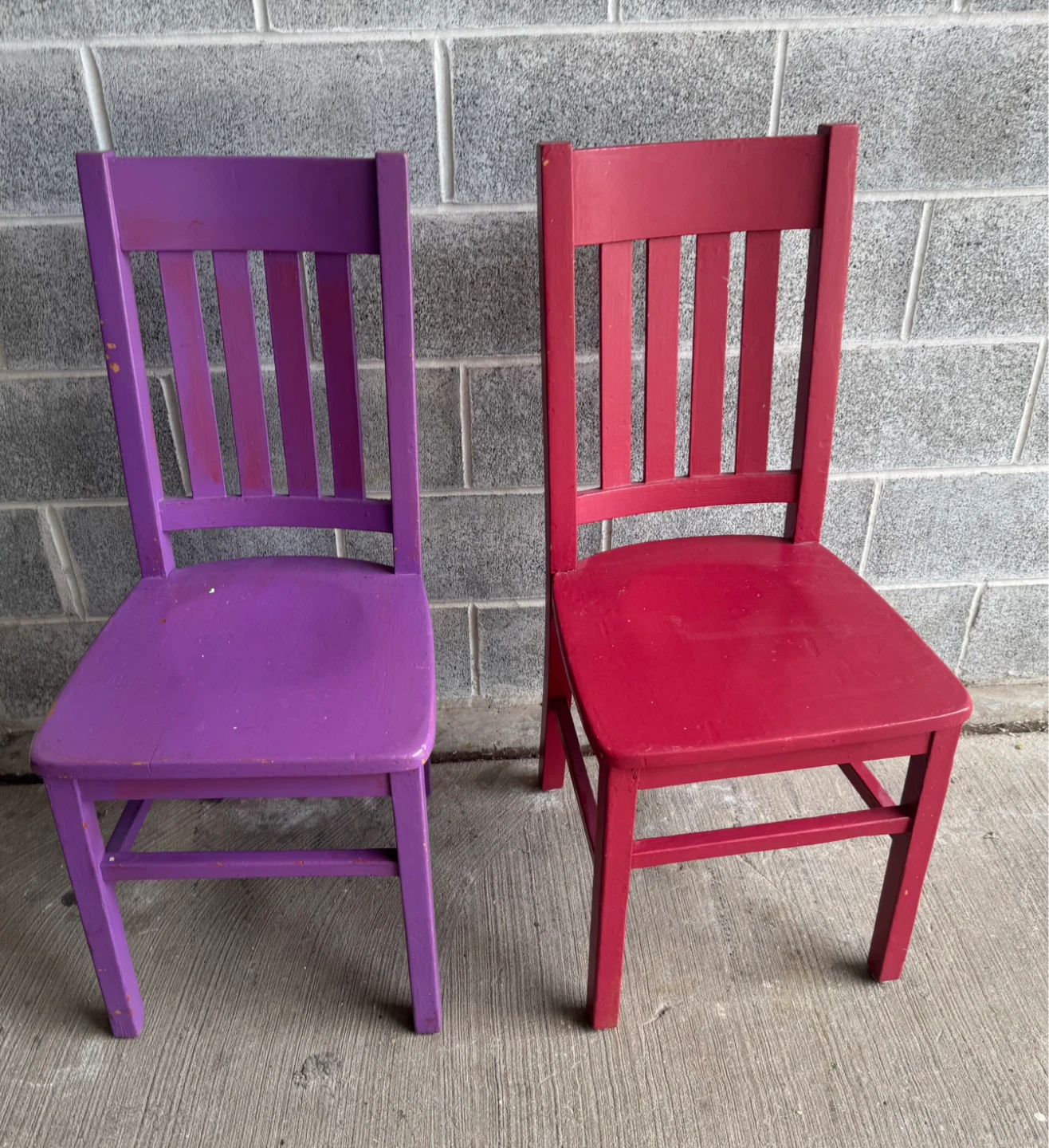 Pair of Kids Wooden Chairs - Purple & Red both 5$cash - photo 4