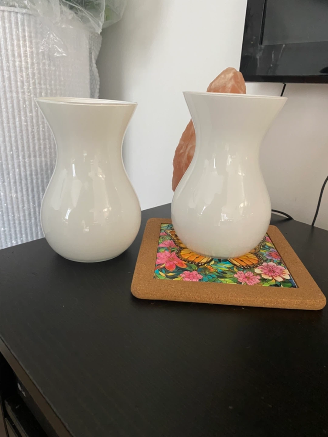 White Ceramic Vases - Set of 2 - photo 3