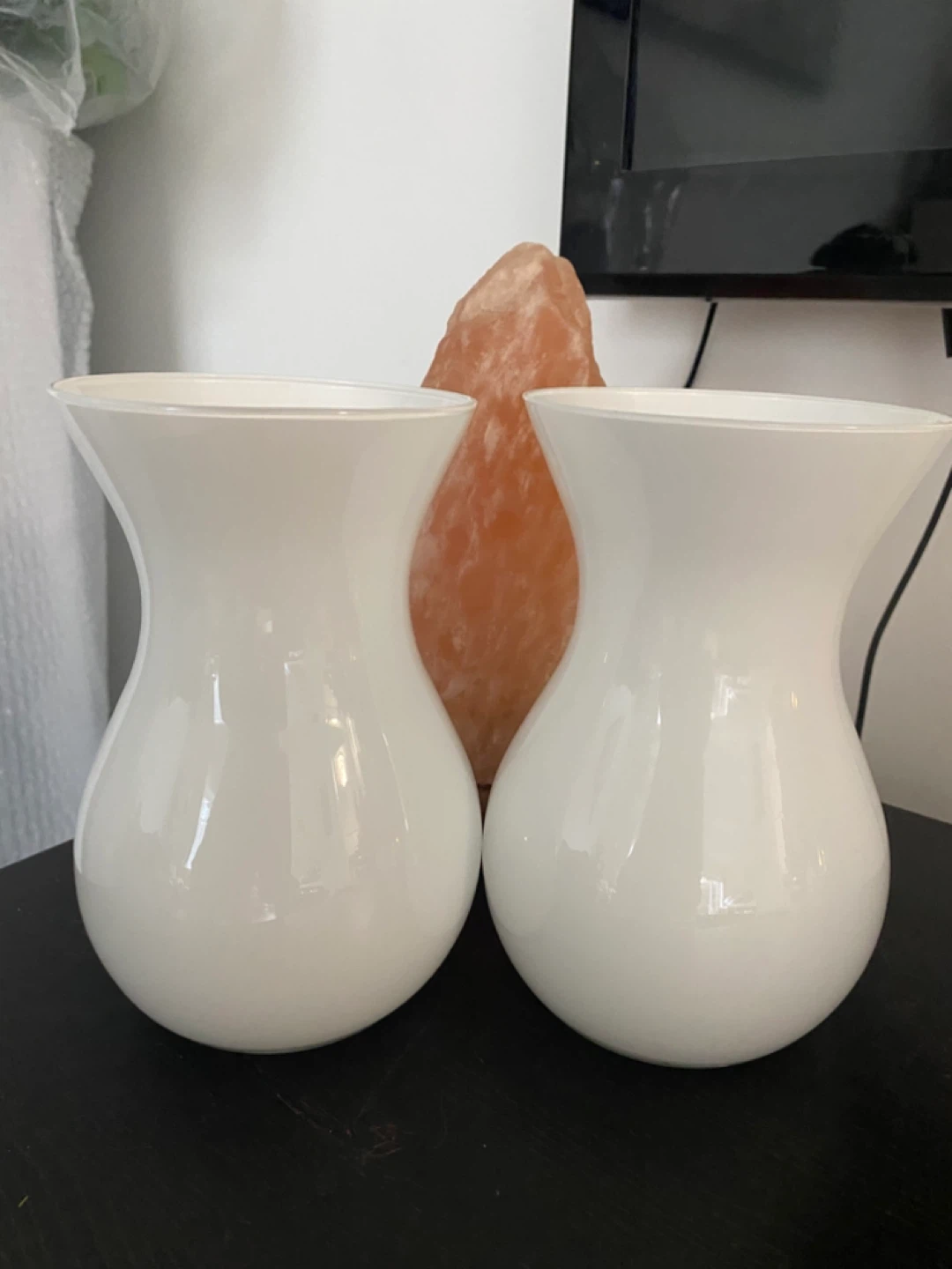 White Ceramic Vases - Set of 2 - photo 2