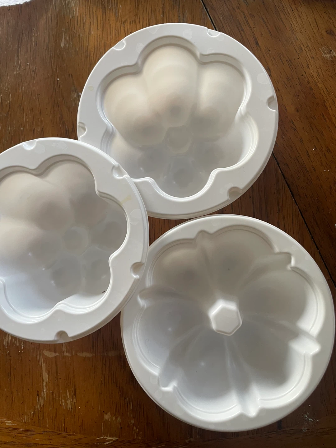 Set of 3 Bundt Cake Molds