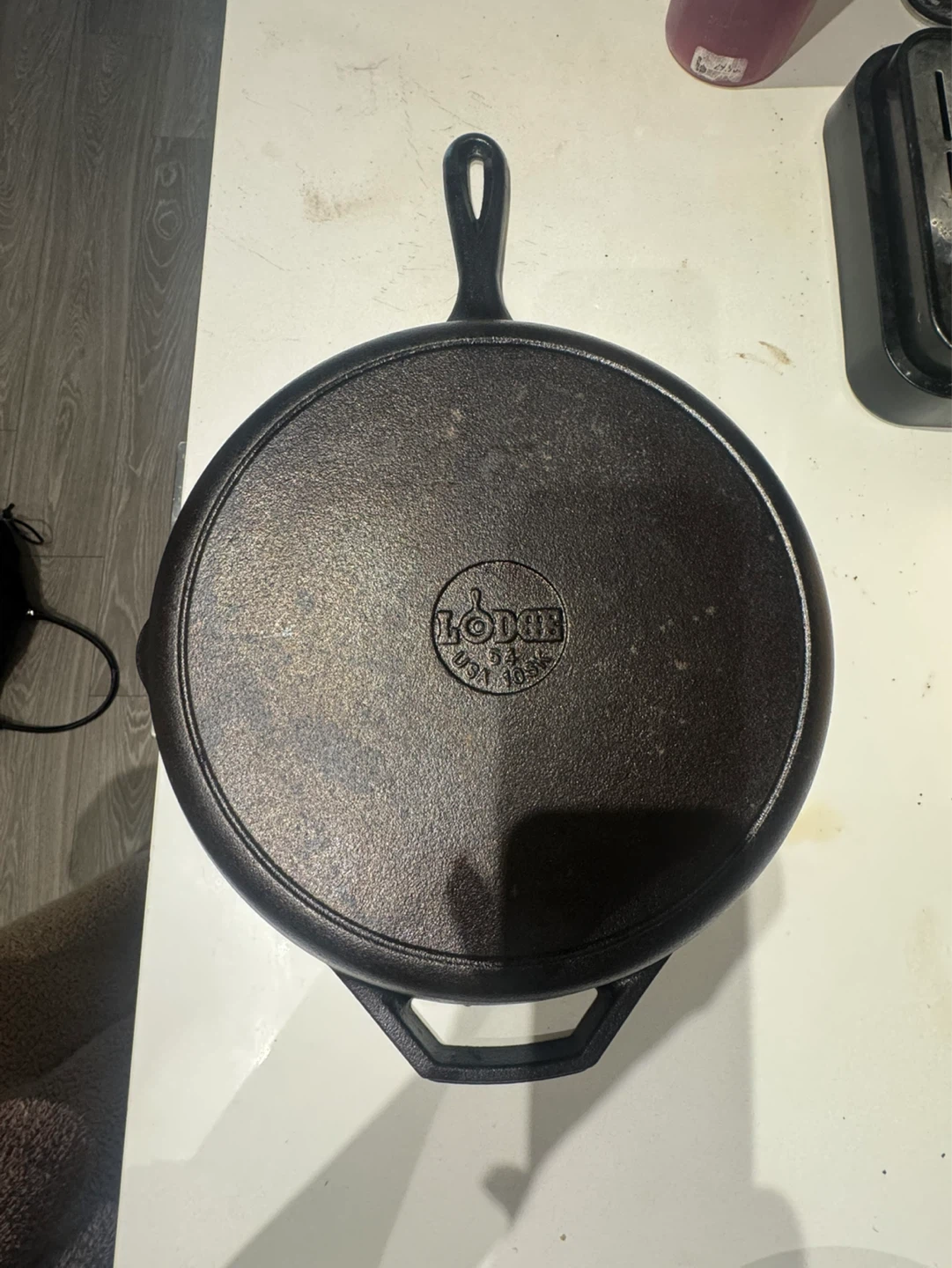 Lodge Cast Iron Skillet - photo 4