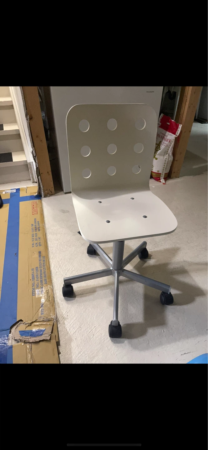 White Office Chair with Wheels - photo 2
