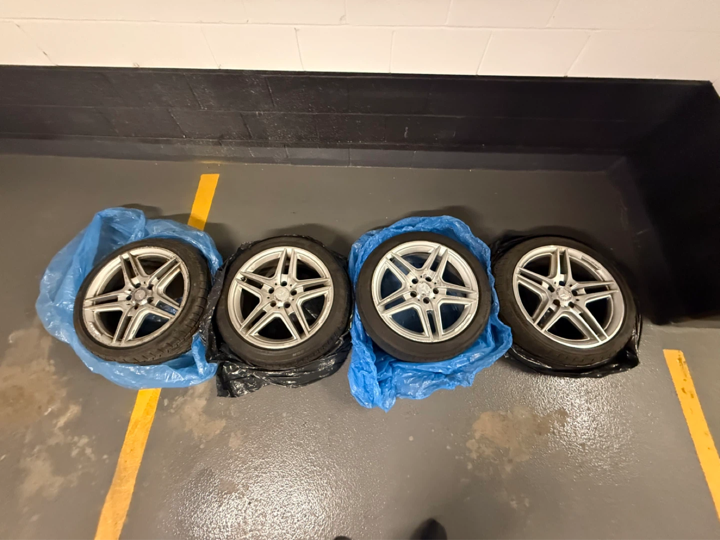 18” Set of 4 Mercedes-Benz AMG Wheels